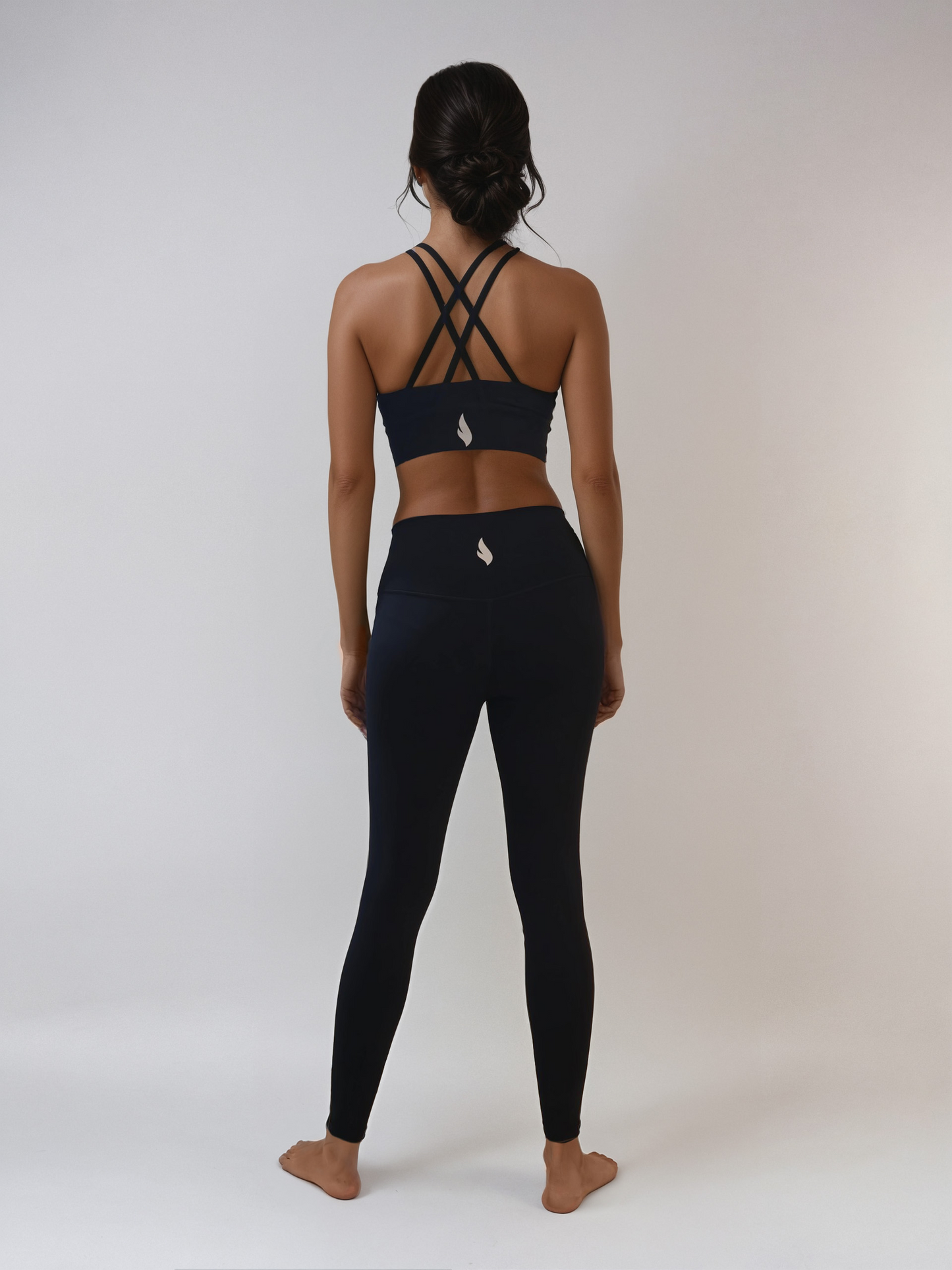 Women's Sleek Leggings (Classic Black)